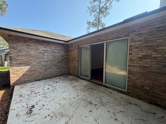 Building Photo - 9-B Wellham Ln.