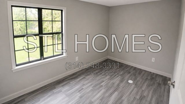 Building Photo - 844 Combs St