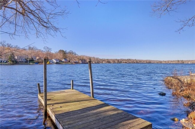 Building Photo - 30 Hungerford Rd