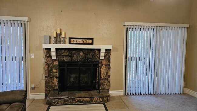 Building Photo - 2734 Snow Slope Way