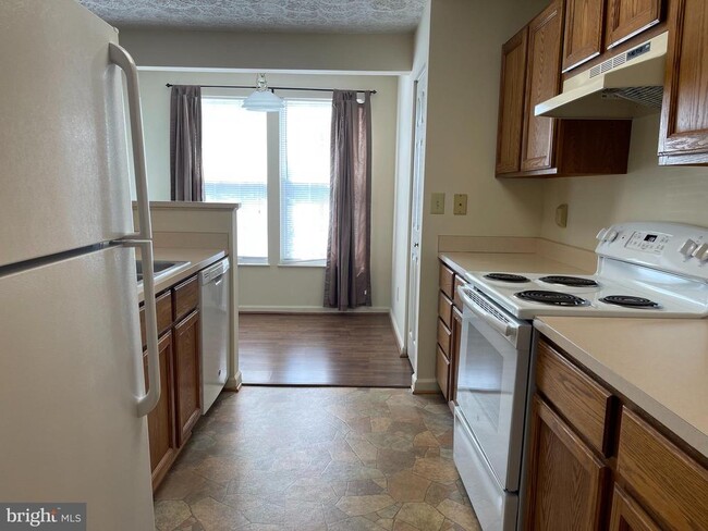 Building Photo - 2452 Apple Blossom Ln