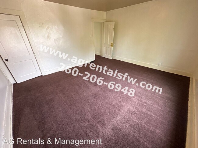 Building Photo - 3 br, 1 bath House - 1217 Michigan Ave