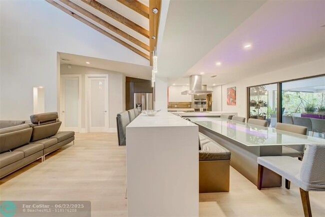 Building Photo - 5755 NW 65th Terrace