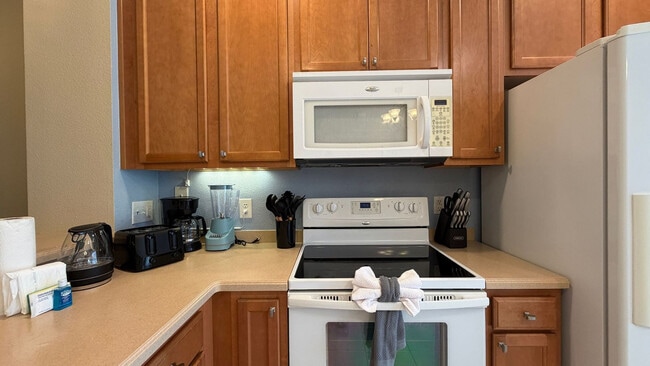 Building Photo - 3087 Seaview Castle Dr