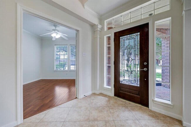 Building Photo - 5630 Ballina Canyon Ln