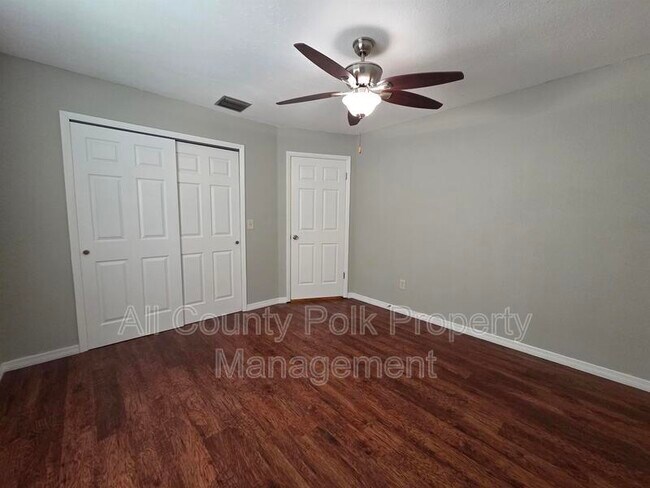 Building Photo - 320 Eron Way