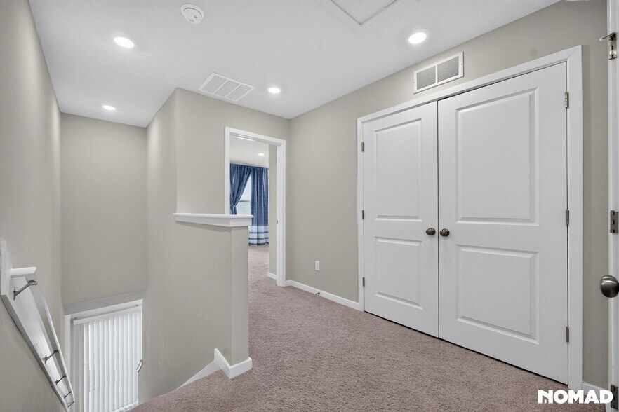 Building Photo - 14499 Macadamia Ln