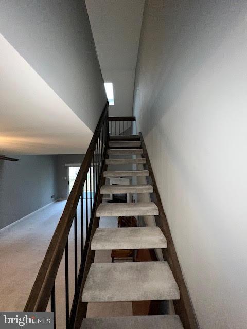 Building Photo - 379 Westridge Cir