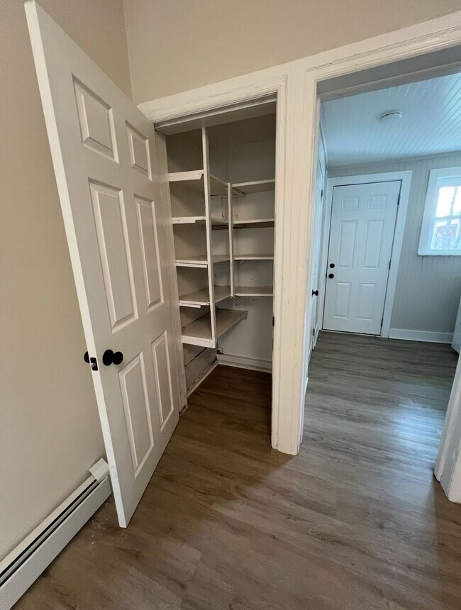 Building Photo - A Rare 5 Bedroom Renovated House Available...