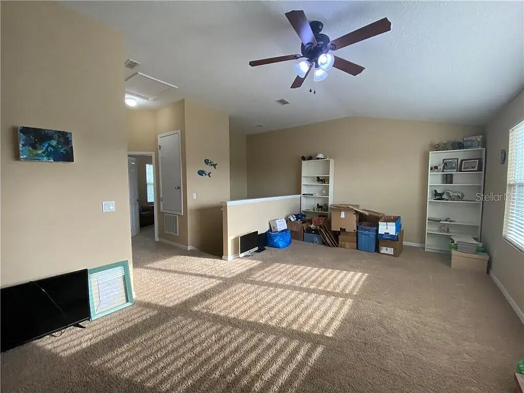 large loft / family room upstairs - 504 Rainbow Springs Loop