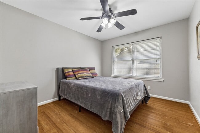 Building Photo - 510 S Belknap St