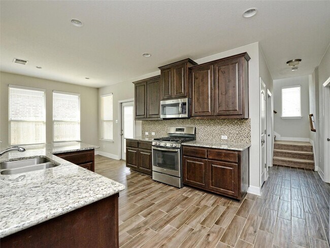 Building Photo - 3724 Lunet Ring Way