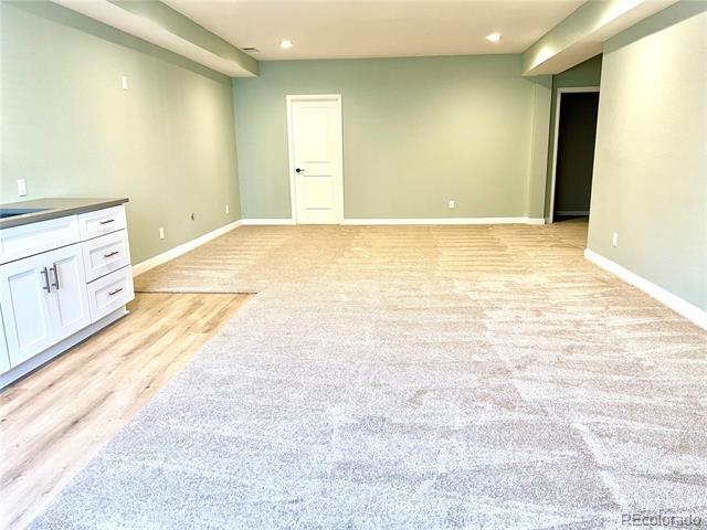 Building Photo - 8962 Red Bud St