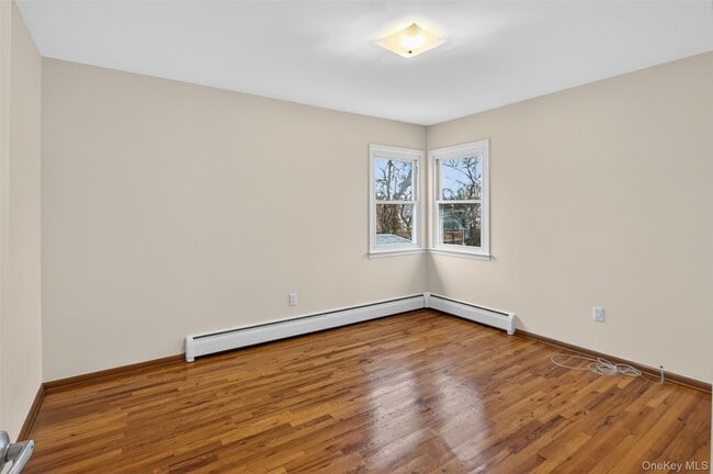 Building Photo - 297 Fairfield Ave