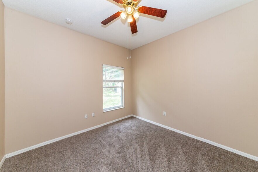 Building Photo - 12336 Hollybush Terrace