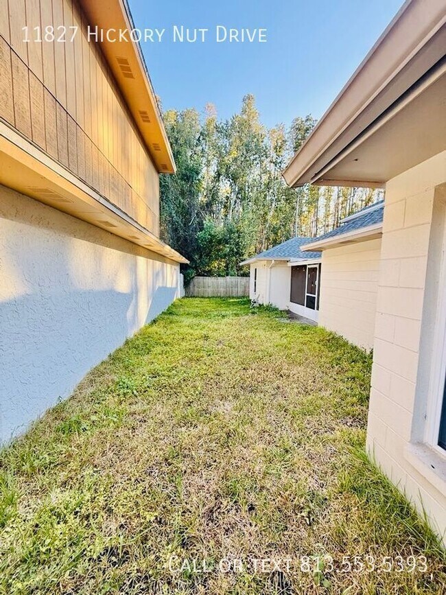 Building Photo - 11827 Hickory Nut Drive-