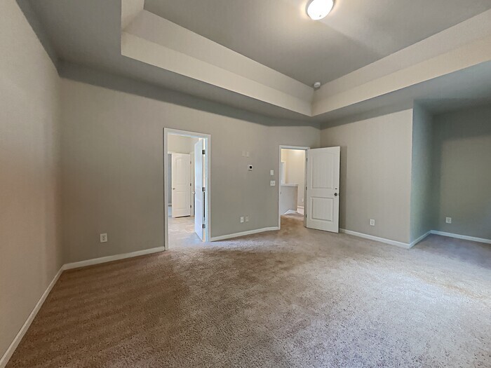 Building Photo - 4111 Bigsage Dr