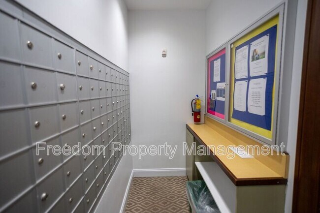 Building Photo - 11760 Sunrise Valley Dr