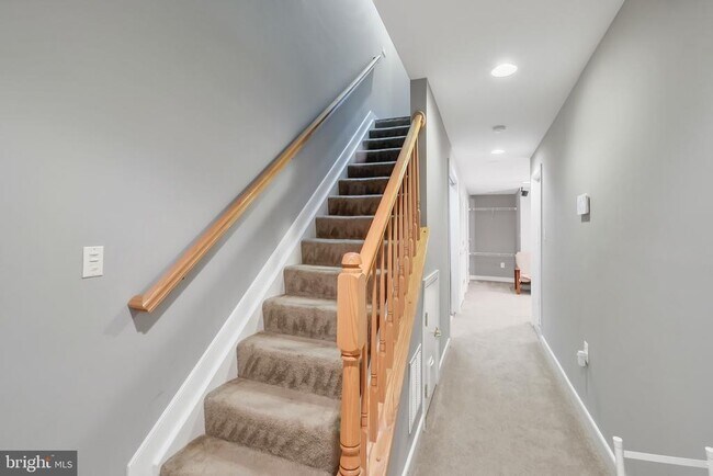 Building Photo - 6052 Ticket Way