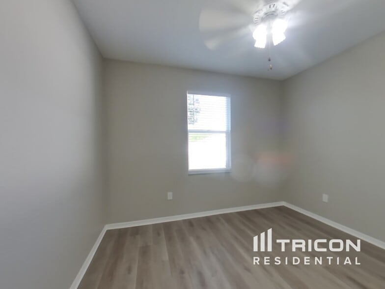 Building Photo - 3934 Buttonbush Cir