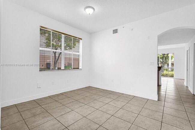 Building Photo - 8882 W Flagler St