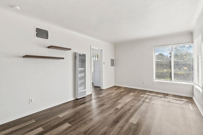 Building Photo - Peaceful 1 Bedroom Apartment Near the Utah...