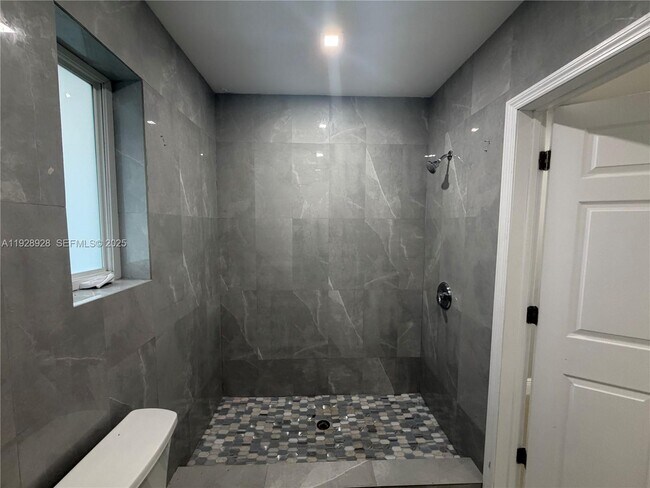 Building Photo - 45 NW 99th St