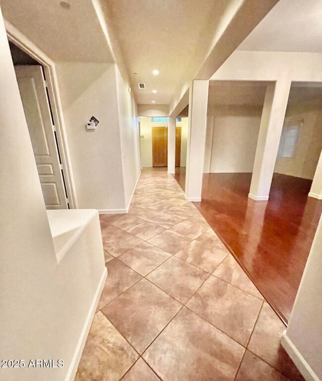 Building Photo - 13665 E Shaw Butte Dr