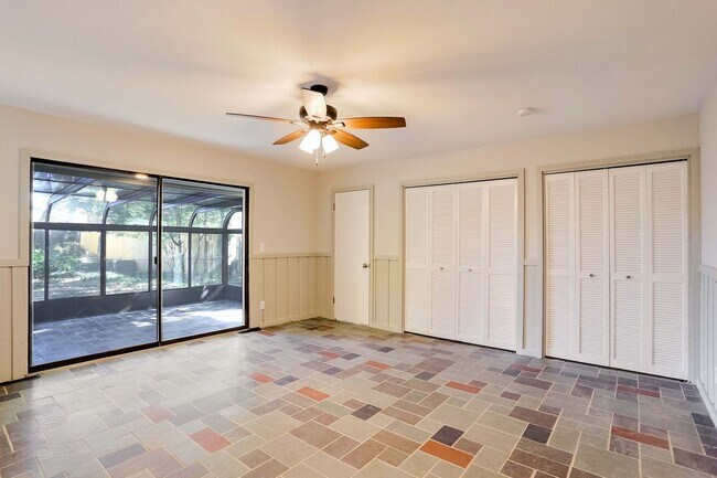 Building Photo - 1716 Georgetown Dr