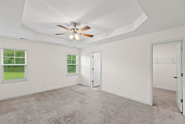 Building Photo - 514 Isaac Br Dr