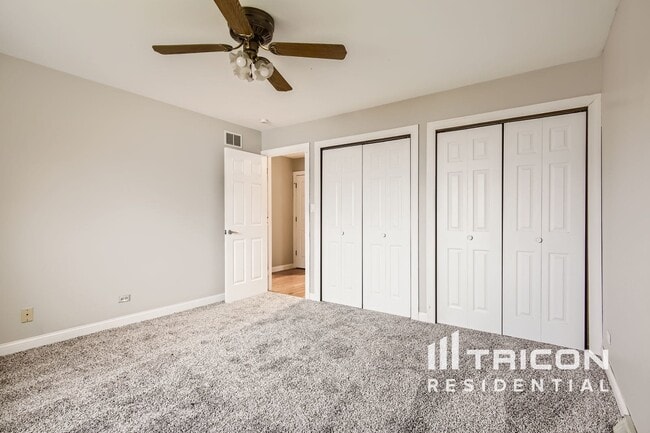 Building Photo - 8532 S 79th Ave