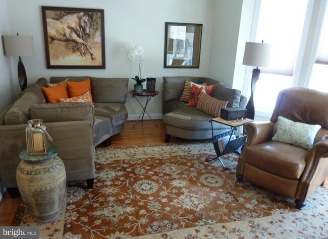 Building Photo - 333 Caldwell Terrace SE