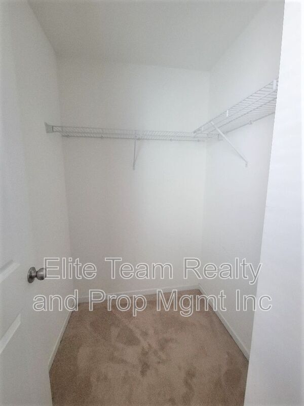 Building Photo - 1349 Haestad Ct