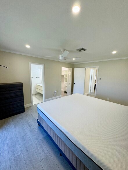 Primary Bedroom - 1523 Gallinule Dr