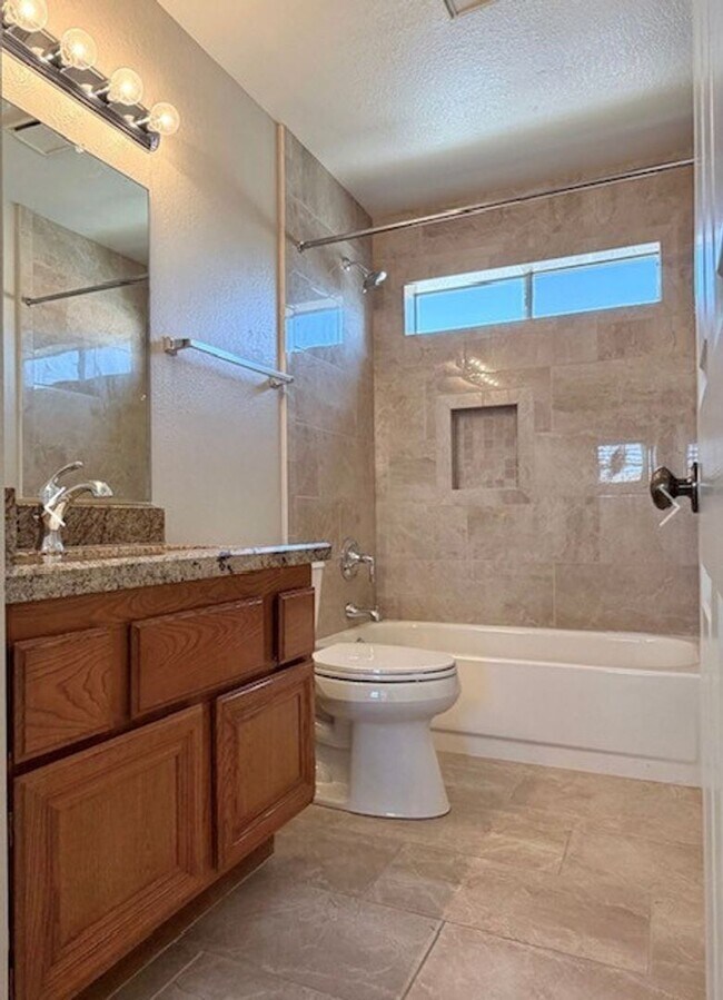 Building Photo - FABULOUSLY CLEAN AND CHARMING HOME IN THE LAKES COMMUNITY OF SOUTHWEST LAS VEGAS