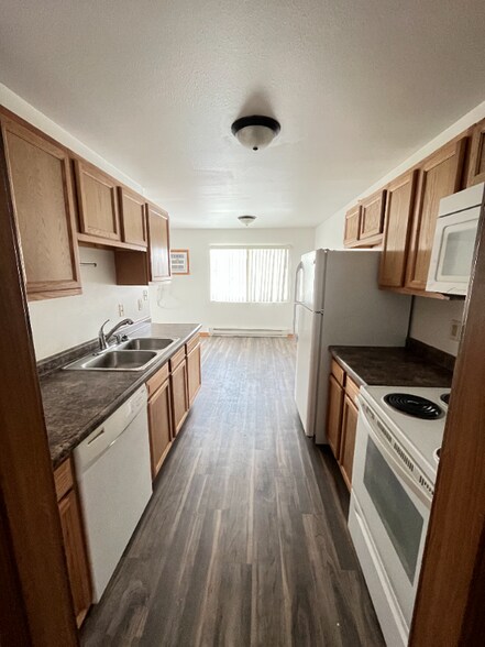 Building Photo - 2627 S 17th St