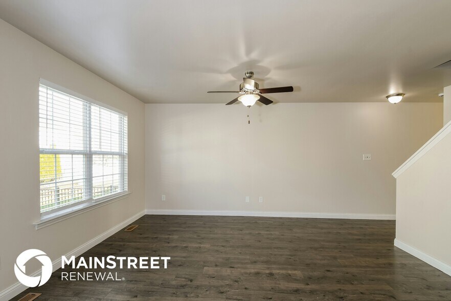 Building Photo - 3105 Timberlodge Landing