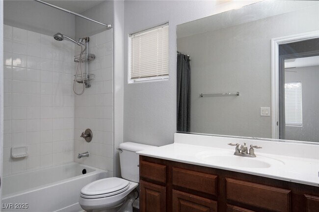 Building Photo - 4728 Killington St