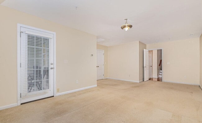 Building Photo - !!!SPECIAL $500 OFF RENT!!! Beautiful 3 Story Townhome! Ready to Rent Now