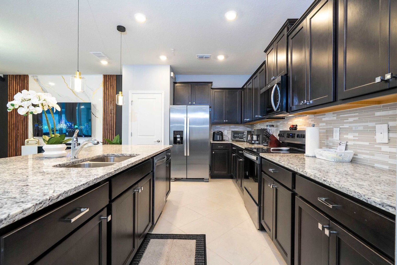 Building Photo - 16061 Blue Wave Wy