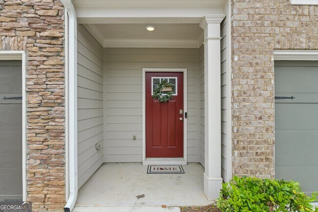 Building Photo - 5811 Calle Vis Dr