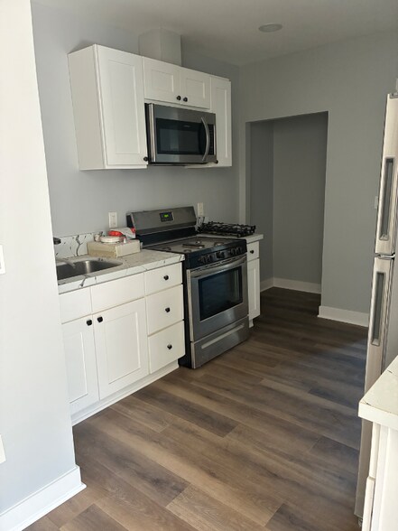 Building Photo - 3745 Boundary St