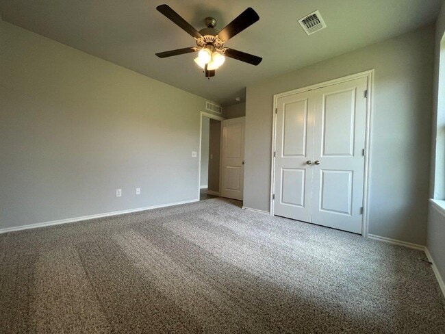 Building Photo - 13609 Watson Dr