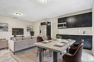 Building Photo - 4151 SW 112th Ave