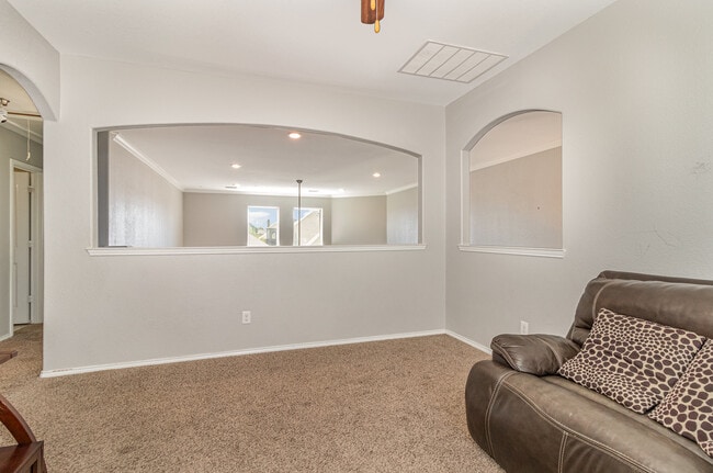 Building Photo - 613 Wounded Knee Dr