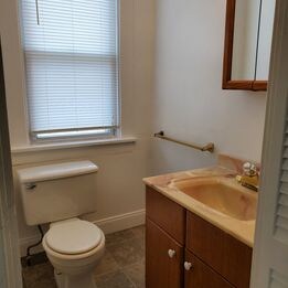 Building Photo - 898 18th St