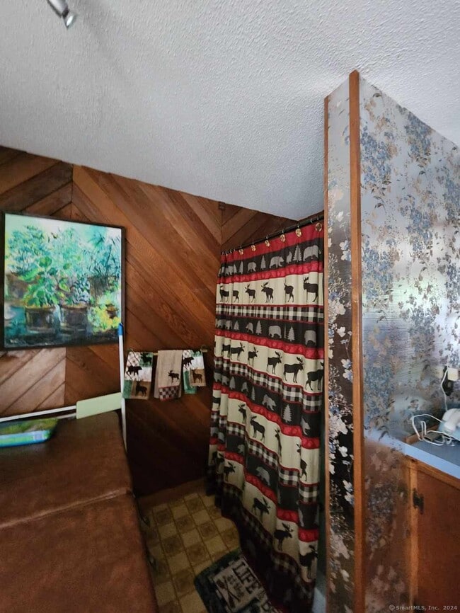 Building Photo - 192 Laurel Hill Dr