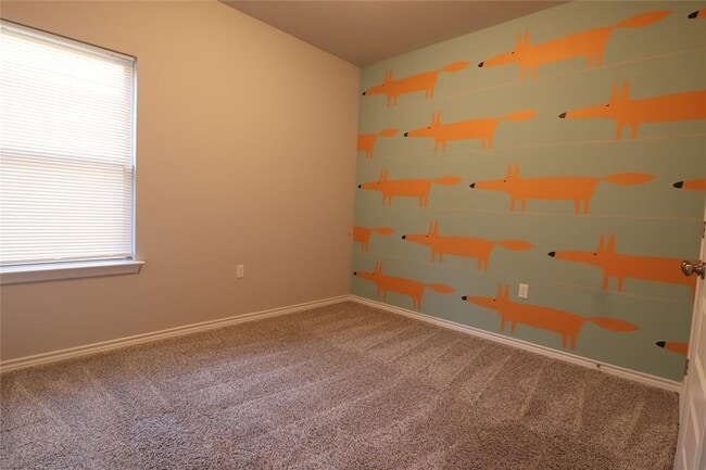 Building Photo - 1405 Ambler Dr