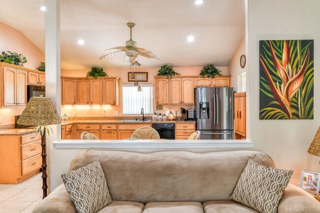 Building Photo - 298 Ventura Rd