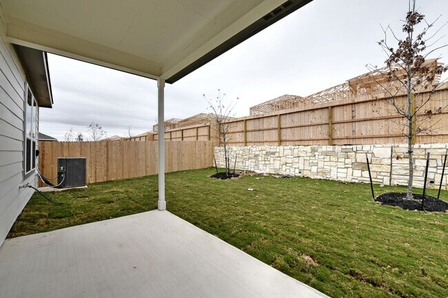 Building Photo - Gorgeous one story home!  3 bedrooms  | 2 ...